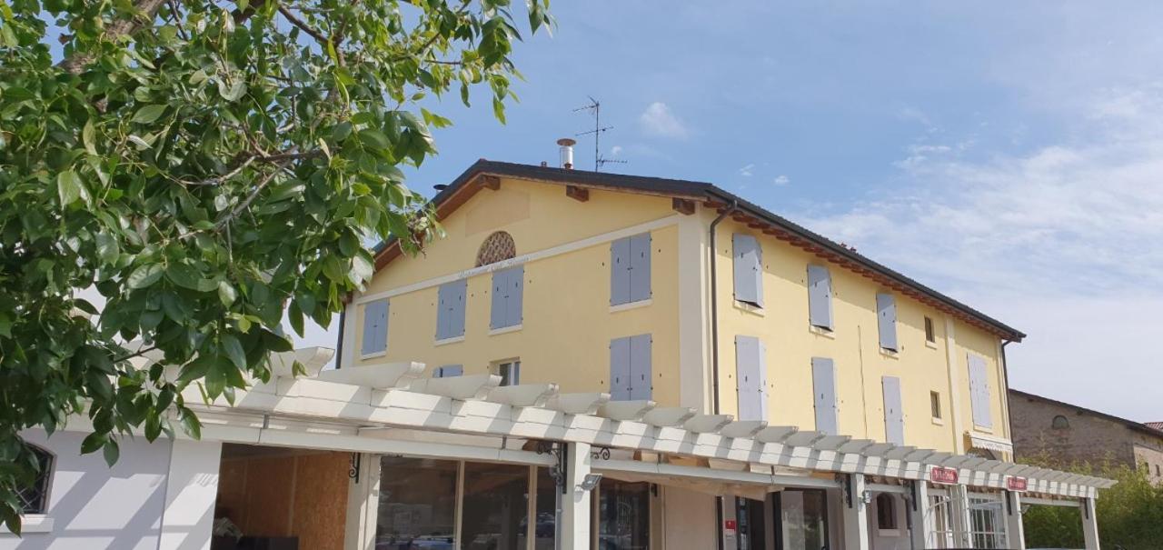 فندق Il Borgo مودينا المظهر الخارجي الصورة